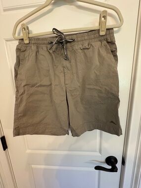 Tommy Bahama Mens MEDIUM Poplin Elastic Waist 8” Inseam Shorts